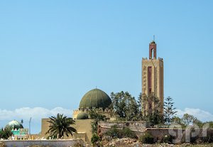 Mezquita, morabito y cementerio