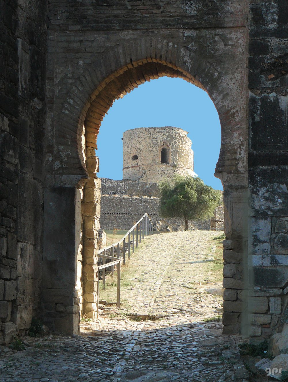 Puerta de acceso al Castillo